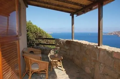 فندق Touring Club Italiano - La Maddalena لا ماداّلينا