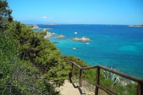 فندق Touring Club Italiano - La Maddalena منتزه العطل لا ماداّلينا