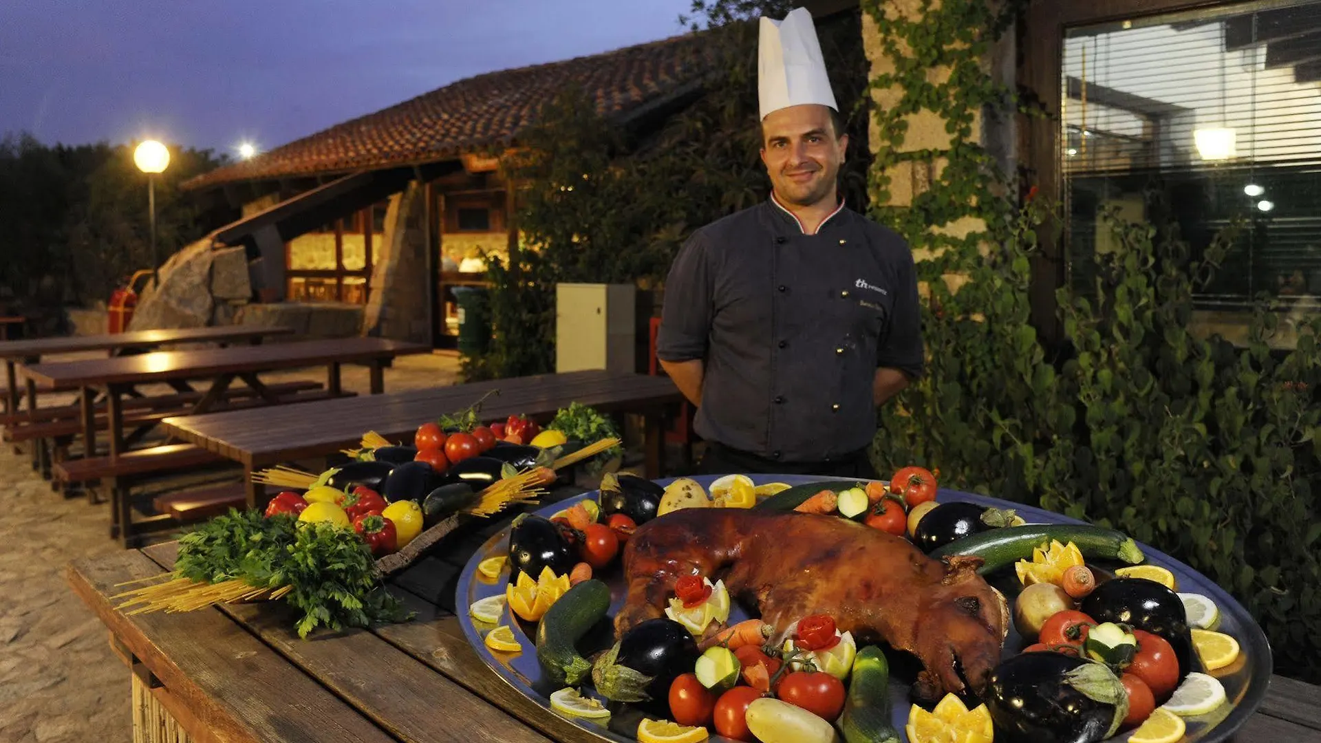 فندق Touring Club Italiano - La Maddalena منتزه العطل